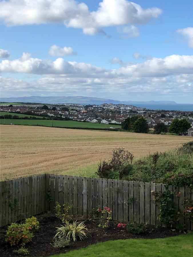 Portview Apartment Portrush Bagian luar foto